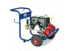 Аппарат высокого давления, AR Blue Clean 830, 220 Бар, бензин В, --- КВт, 15 л/мин, 48 кг, 22328 (проф)